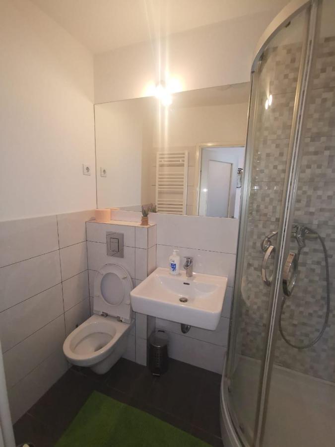 Tiny Apartment In City Center Zagreb Exteriör bild