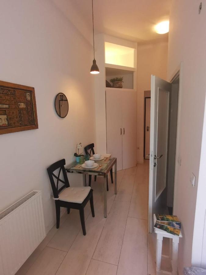Tiny Apartment In City Center Zagreb Exteriör bild